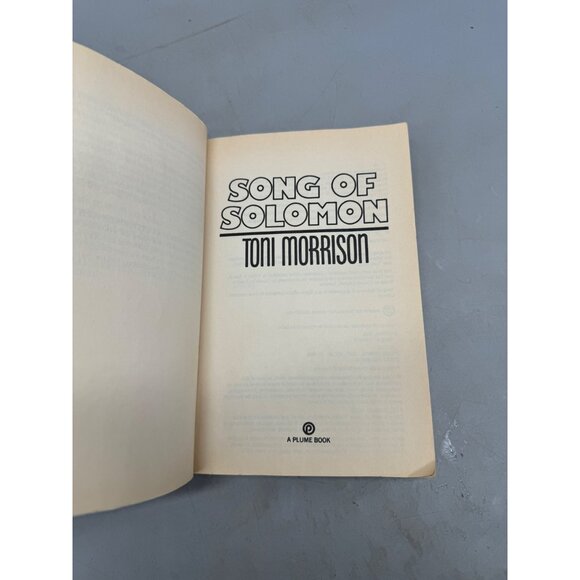 Song of Solomon book paperback 1987 english Plume 337pgs Toni Morrison READ - Picture 3 of 6